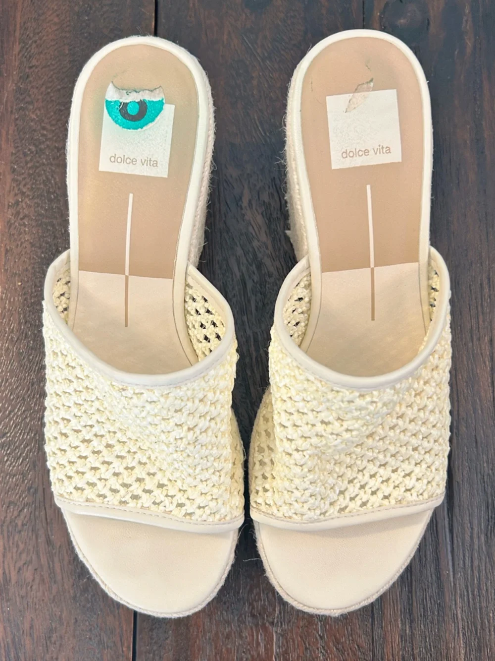 Dolce Vita Women's Saydie Cream Raffia Slip-On Wedge Platform Sandals - Picture 2 of 5